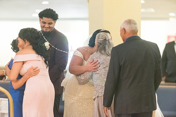 holy-redeemer-catholic-church-wedding-erika-and-ferdy 3547