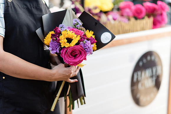 plant-street-flower-cart-branding-photos-mothers-day-weekend 1095final