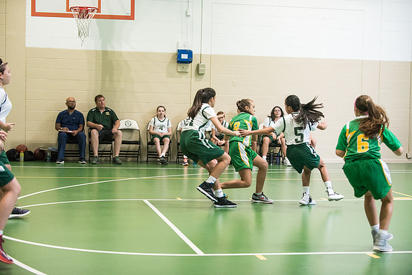 Holy-Family-Lady-Lions-Basketball-Team 1006