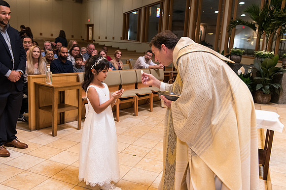 St Mary Magdalen First Communion 2022 10AM (87 of 92)