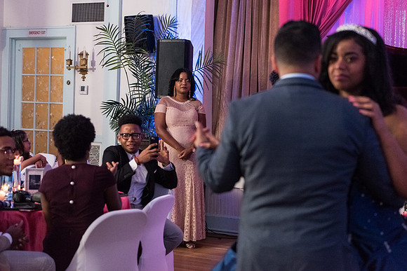 Tiares Sweet 16 1105