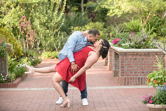 Leu-Gardens-Engagement-Session-Noraliz-and-Luis 10432