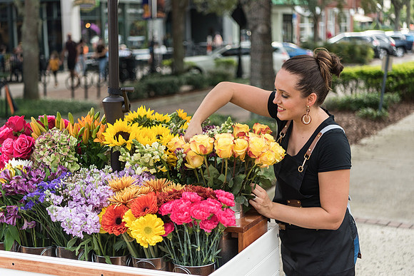 plant-street-flower-cart 1009final
