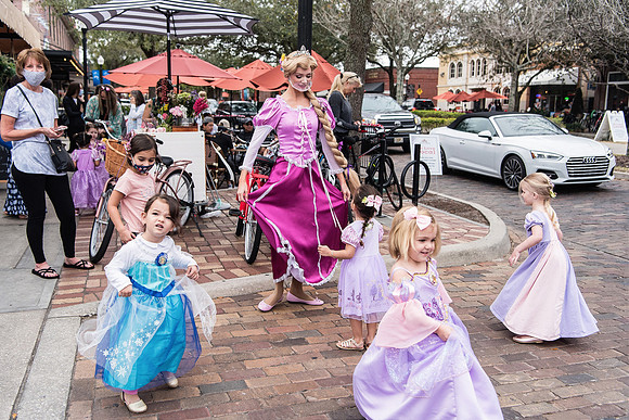 rapunzel-event-plant-street-flower-cart 1088final