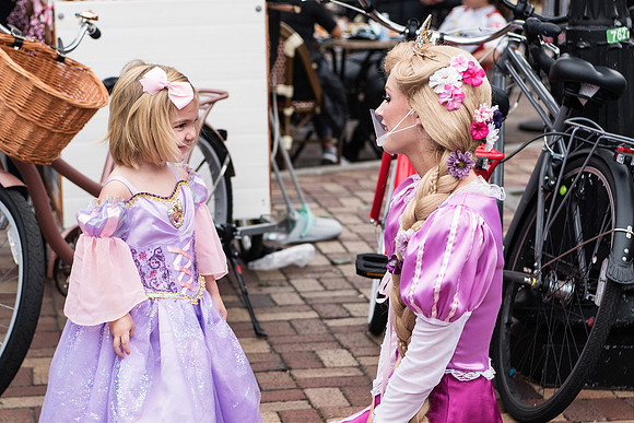 rapunzel-event-plant-street-flower-cart 1105final