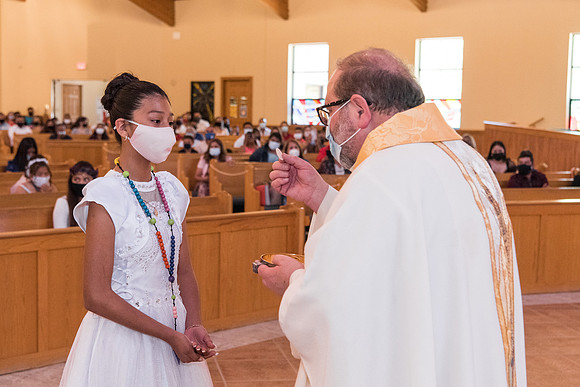 st-patrick-first-communion-may-9 1014