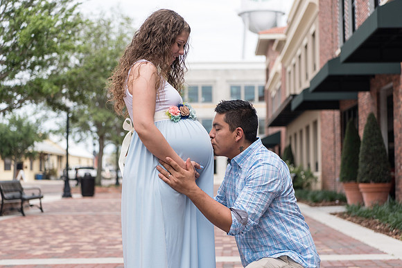 Winter-Garden-Maternity-Session-Jill-and-Fermin 11272