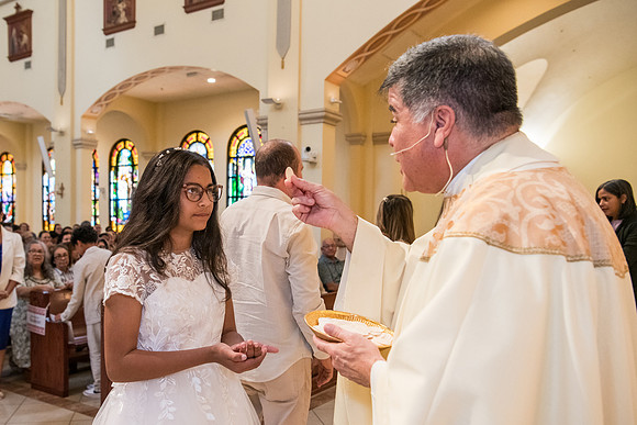 St James First Communion May 4 0200