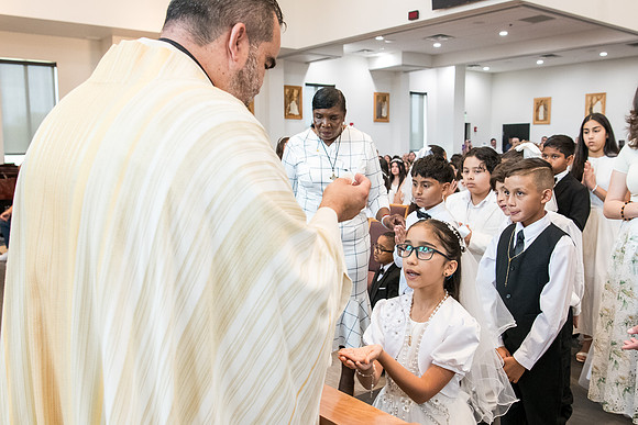St Faustina First Communion 2025 0111