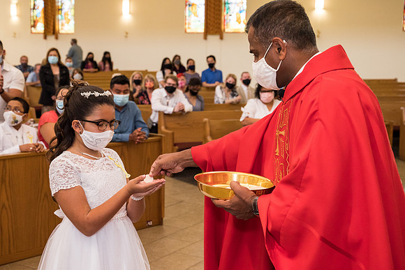 good-shepherd-first-communion-may-22-430pm 1014