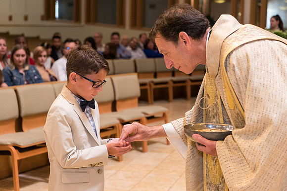 St Mary Magdalen First Communion 2022 10AM (54 of 92)