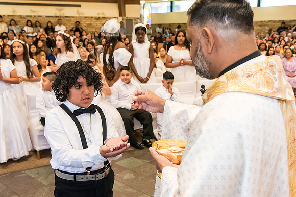 St Francis First Communion May 4 0298