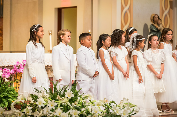 St James First Communion April 27 11 AM 0038