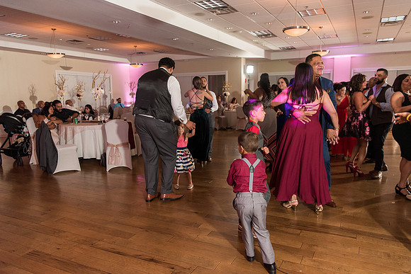 holy-redeemer-catholic-church-wedding-erika-and-ferdy 4543