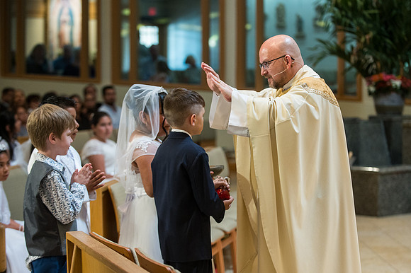 St Mary Mag First Communion April 27 0042