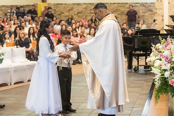 St Francis First Communion May 4 0340