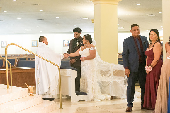 holy-redeemer-catholic-church-wedding-erika-and-ferdy 3529