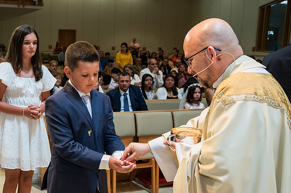 St Mary Mag First Communion April 27 0108