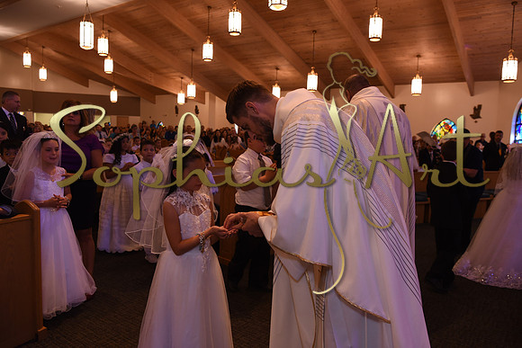Holy-Family-First-Communion-April-29 2206
