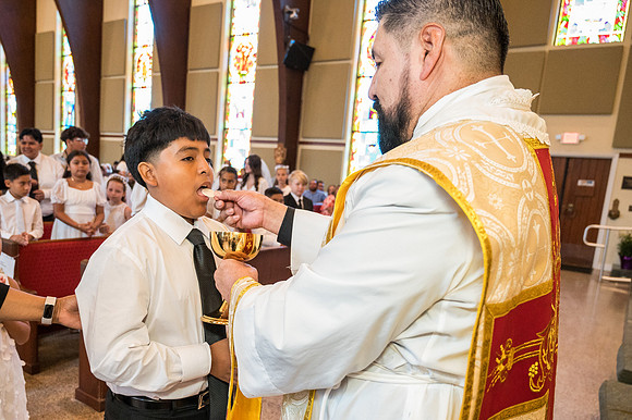 St Peter First Communion May 4 0154