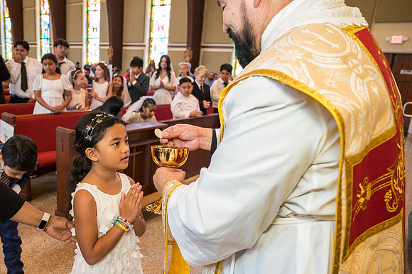 St Peter First Communion May 4 0155