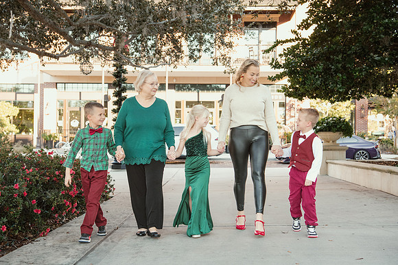Julies Family 2025 004-Edit