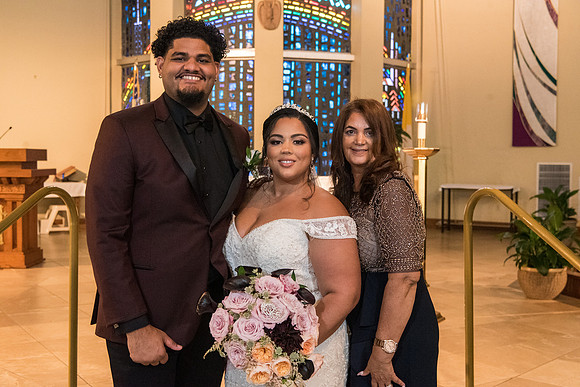 holy-redeemer-catholic-church-wedding-erika-and-ferdy 3771