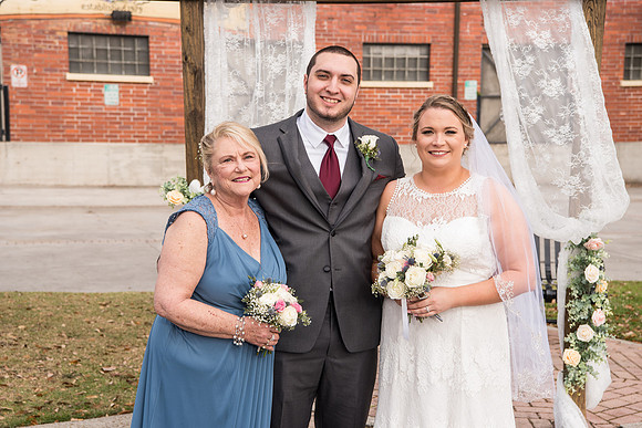 winter-park-farmers-market-wedding-erin-and-devan-selections 1361