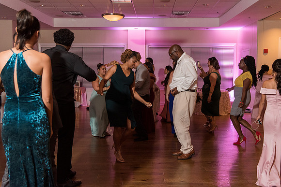 holy-redeemer-catholic-church-wedding-erika-and-ferdy 4561