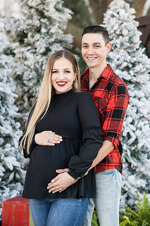 Sarah and Nick Maternity 0047-Edit