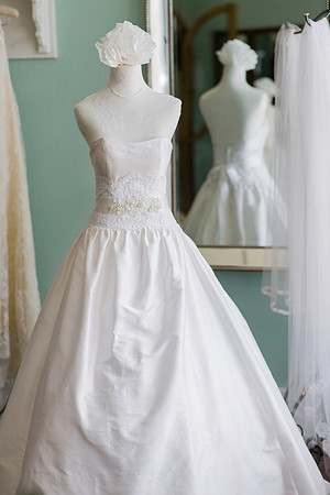Krustallos Couture Bridal ©Sophias Art Photography