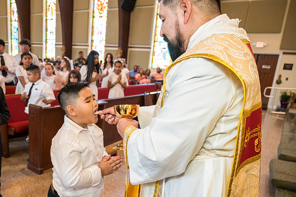 St Peter First Communion May 4 0145