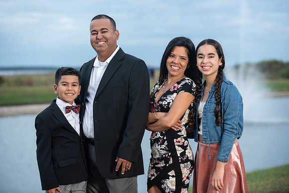 Vazqueztell Rosa Family Session 2018 1067-Edit