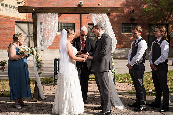 winter-park-farmers-market-wedding-erin-and-devan-selections 1319
