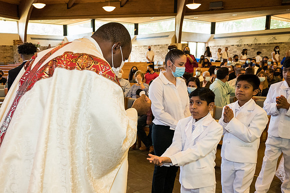 st-francis-first-communion-2021-930am 1093