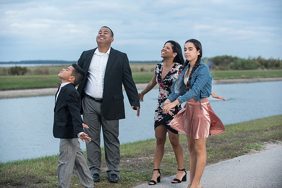 Vazqueztell Rosa Family Session 2018 1063