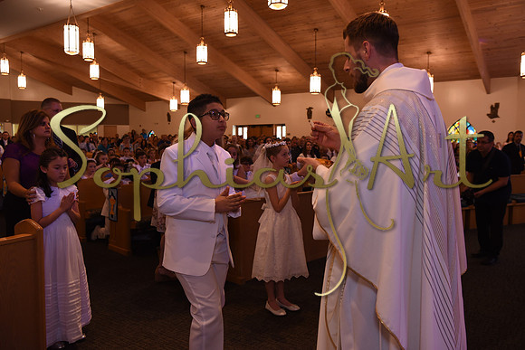 Holy-Family-First-Communion-April-29 2191