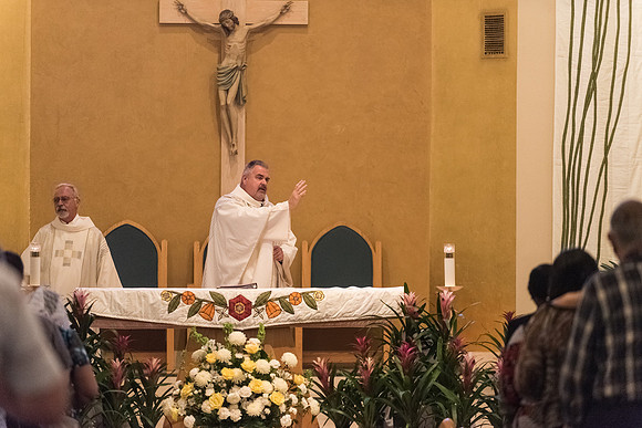Fr-Giel-40th-Anniversary-1045