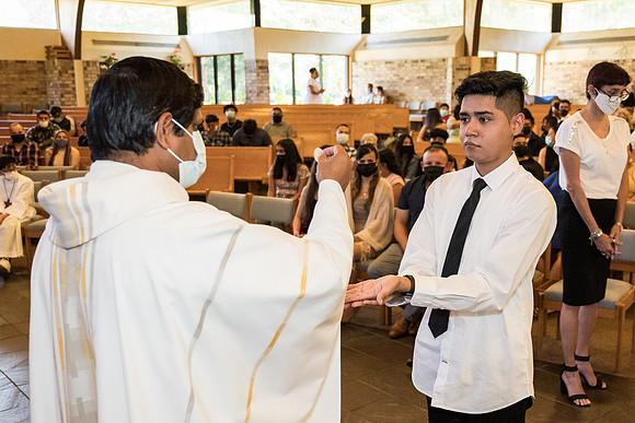 st-francis-first-communion-2021-1130am 1074