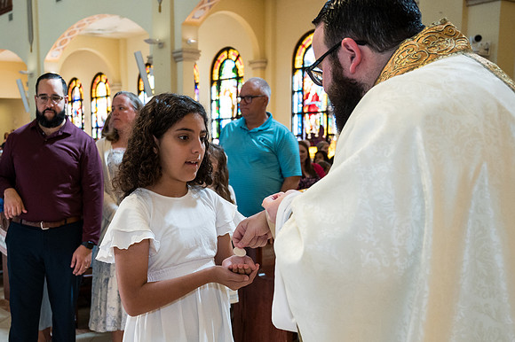St James First Communion April 27 9 AM 0059