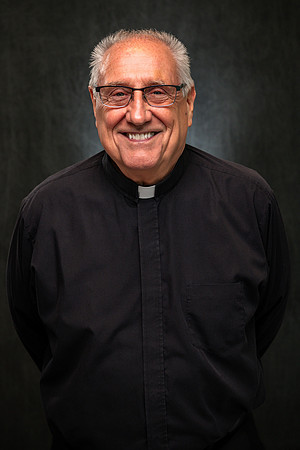 Priests Headshots 2026 074-Edit