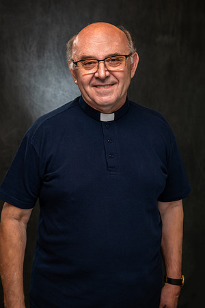 Priests Headshots 2026 053-Edit