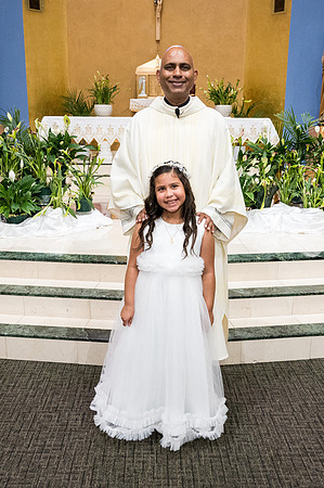 Holy Family First Communion 2023 | May 21 0700
