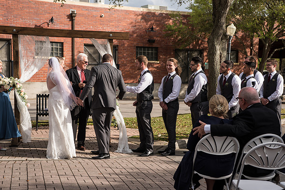 winter-park-farmers-market-wedding-erin-and-devan-selections 1304