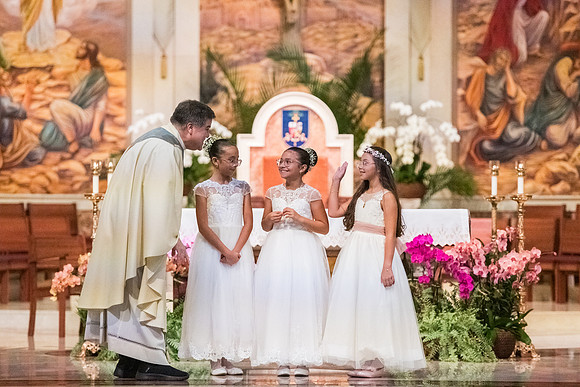 St James First Communion 2023 0408