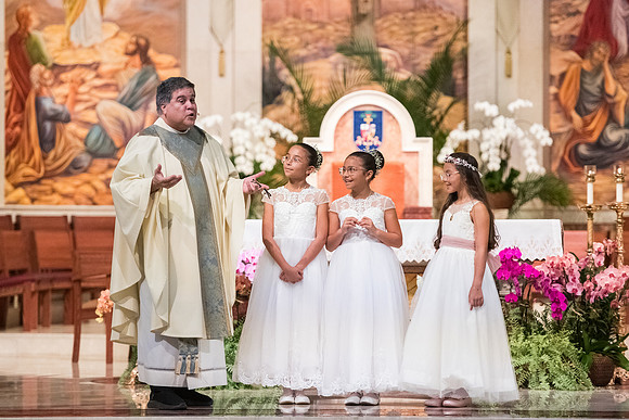 St James First Communion 2023 0413