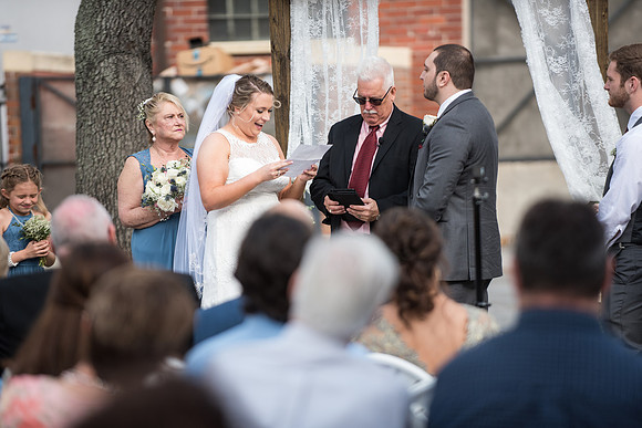 winter-park-farmers-market-wedding-erin-and-devan-selections 1277