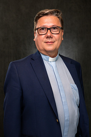 Priests Headshots 2026 120-Edit