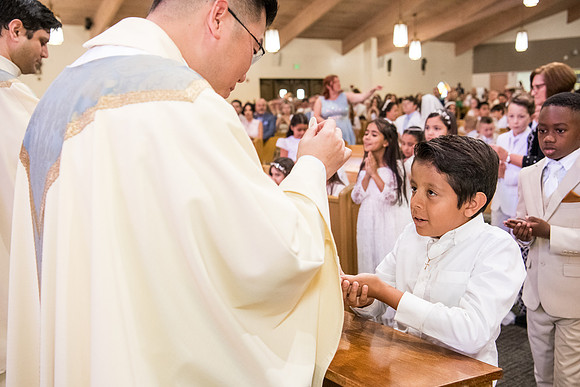 Holy Family First Communion May 4 0066