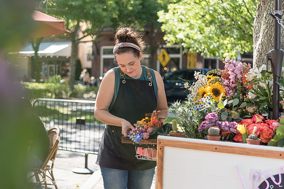 Plant-Street-Flower-Cart-April-May-2021-Winter-Garden 1101final
